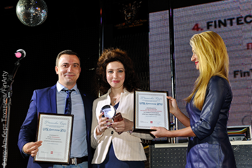 Павел Новиков (Центр развития «Сколково»), Ирина Тарасова (ФРИИ) и Ольга Смирнова (СКБ Контур) Павел Новиков (Центр развития «Сколково»), Ирина Тарасова (ФРИИ) и Ольга Смирнова (СКБ Контур)